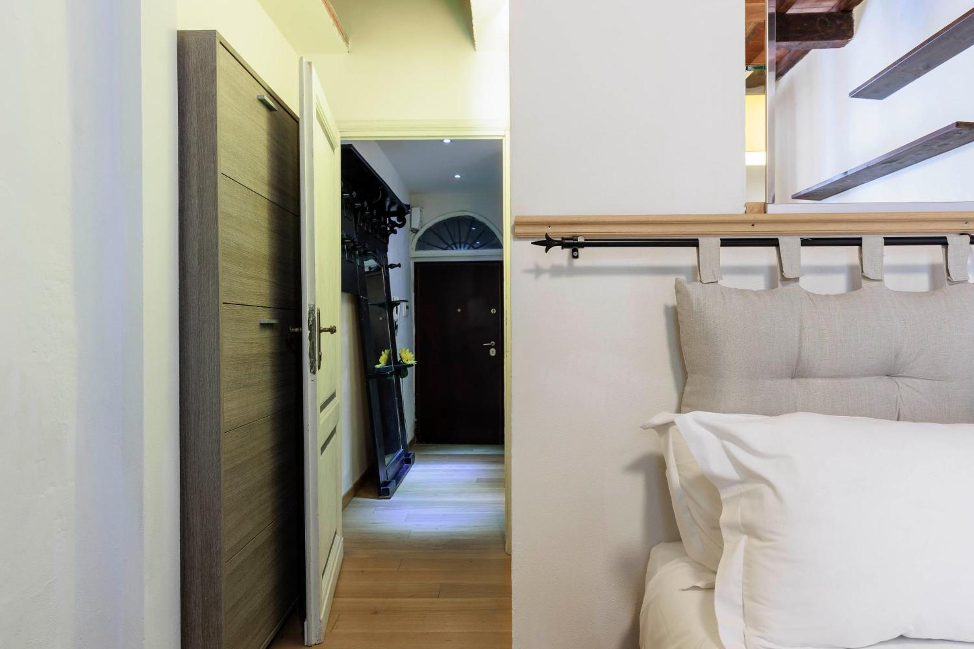 Santa Maria Novella Elegant Apartment Florence Ngoại thất bức ảnh