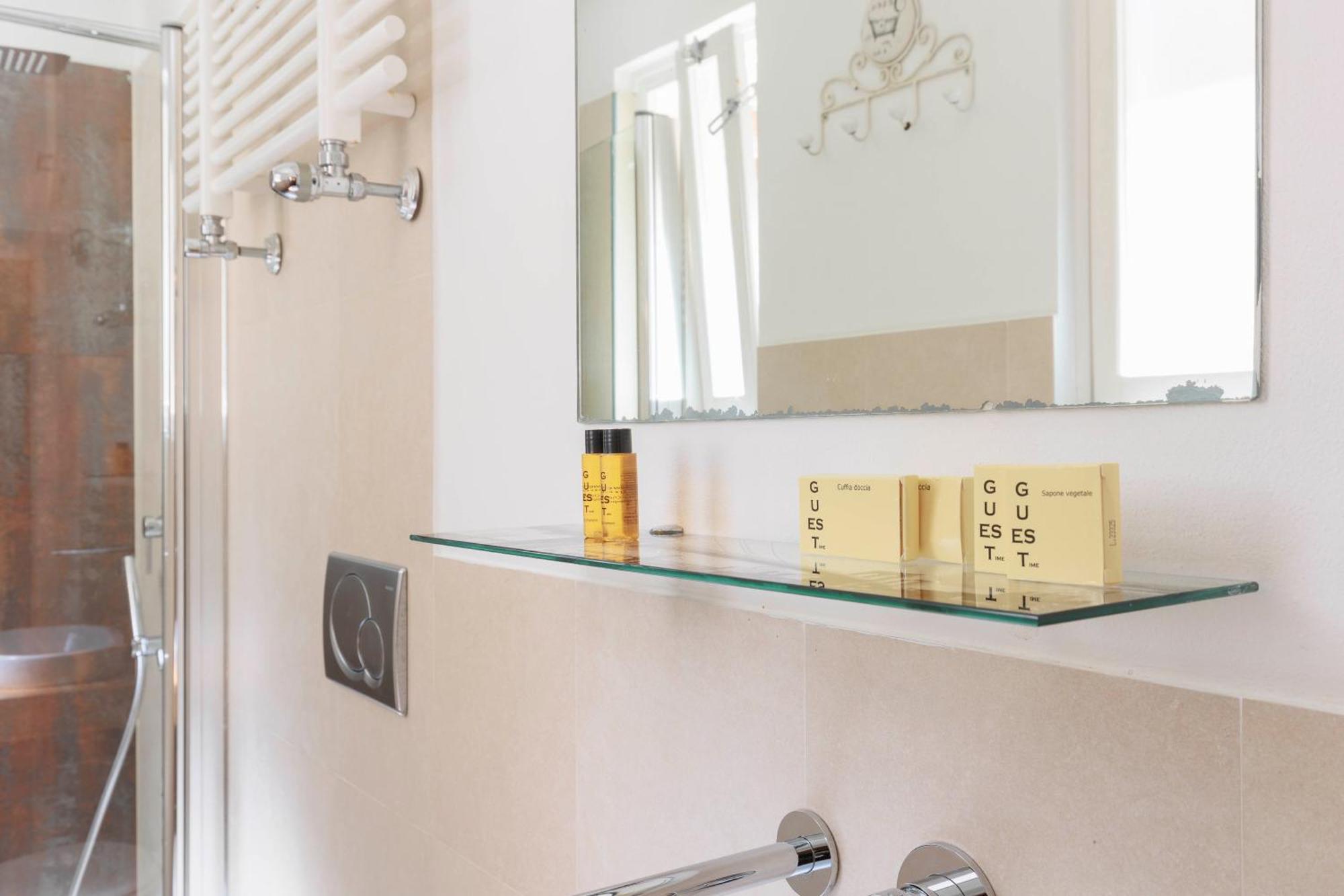 Santa Maria Novella Elegant Apartment Florence Ngoại thất bức ảnh