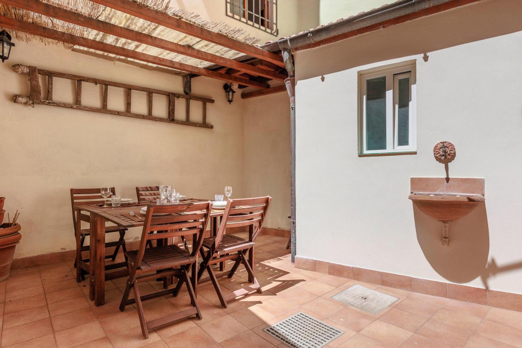 Santa Maria Novella Elegant Apartment Florence Ngoại thất bức ảnh